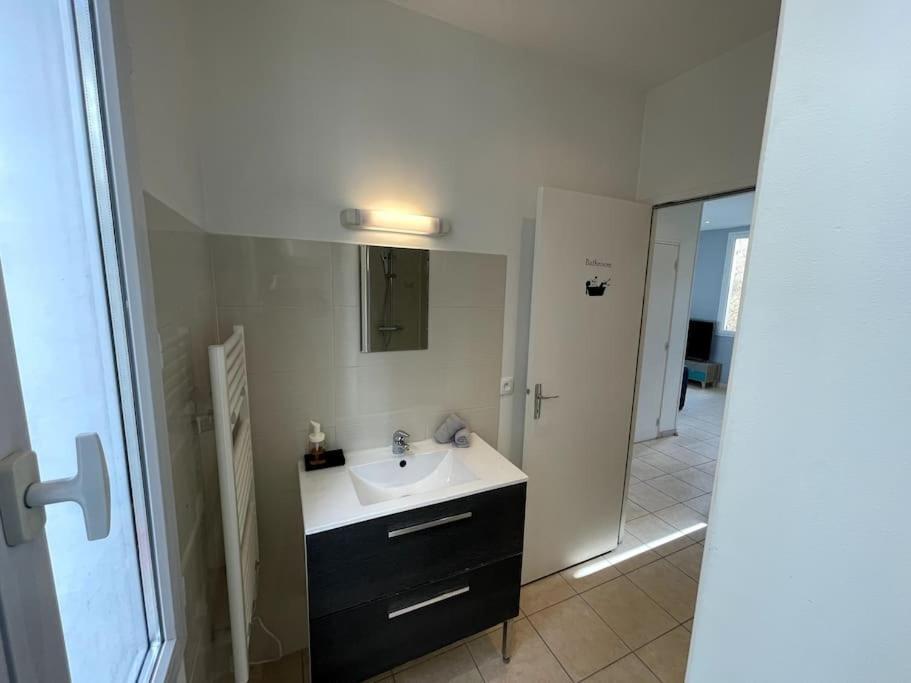 Appartement T2 Pour 3 Personnes มาร์กเซย ภายนอก รูปภาพ